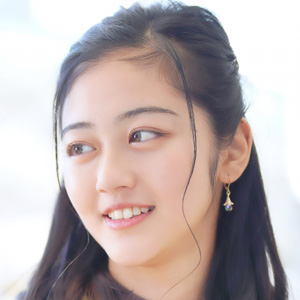 女性顔